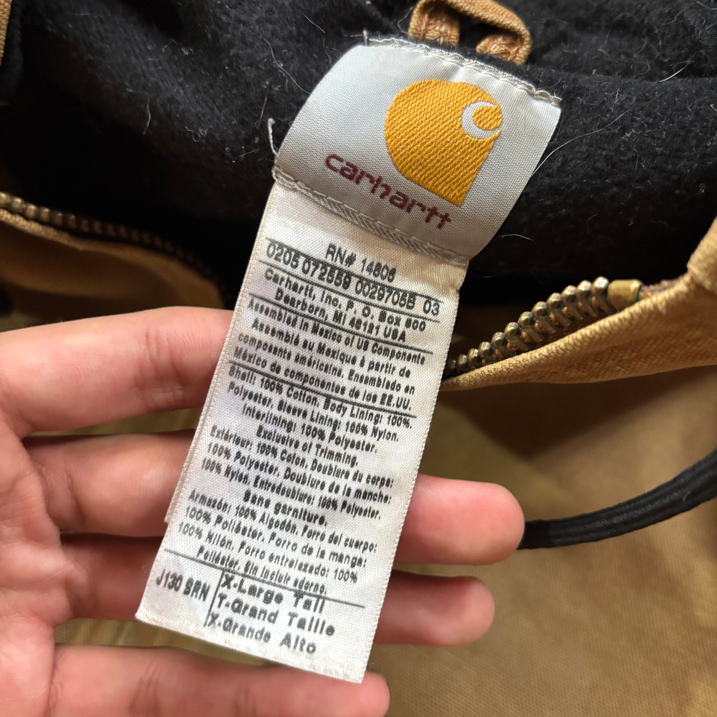 (Xl) VINTAGE CARHARTT ACTIVE JACKET J130 BRN - DISTRESSED