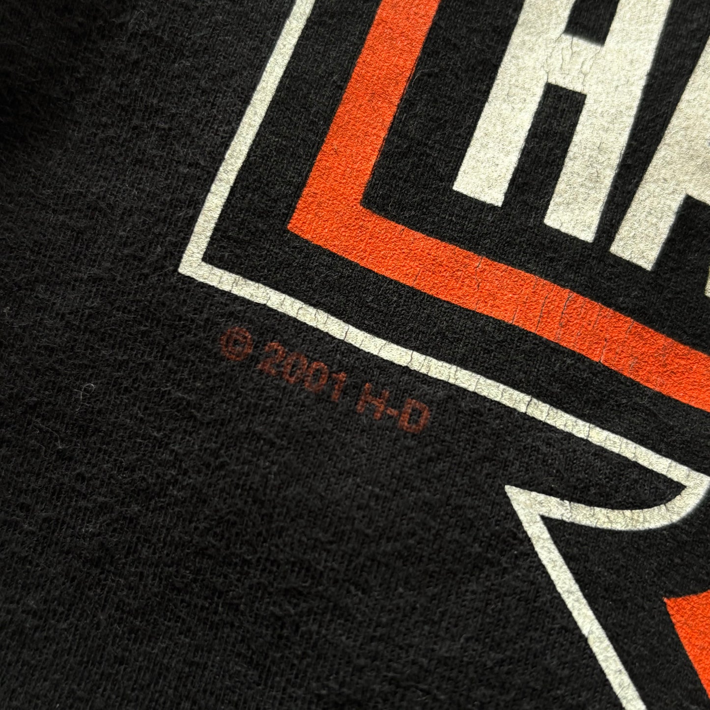 (L) VINTAGE HARLEY DAVIDSON 2001