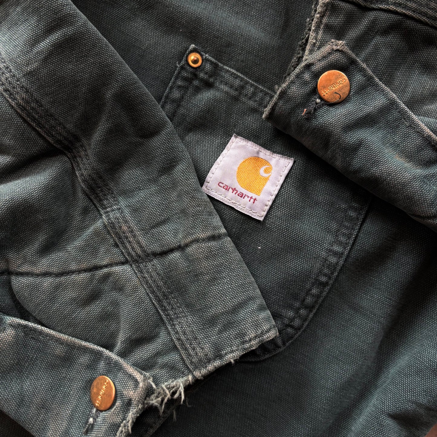 (L) CARHARTT 90s CHORE COAT HUNTER GREEN - ✈️🇨🇴