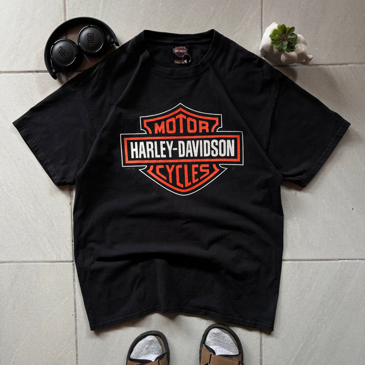 (L) VINTAGE HARLEY DAVIDSON 2001