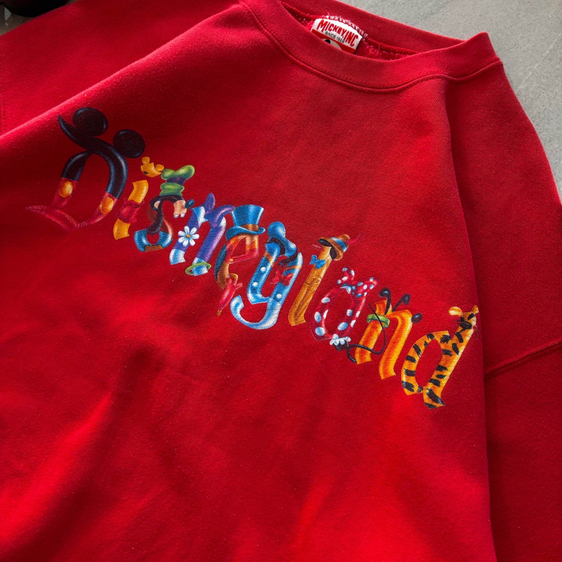 (L) VINTAGE DISNEY CREWNECK
