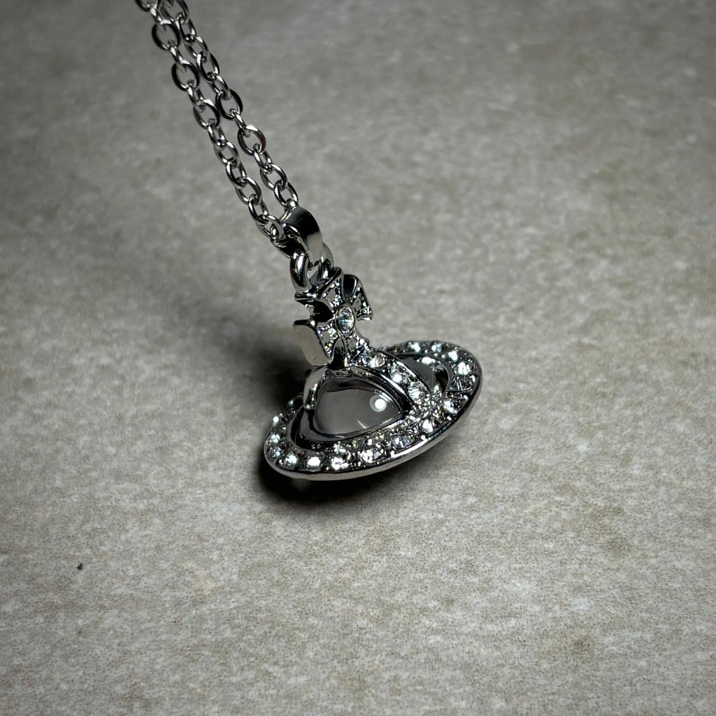 VW SATURNO NECKLACE