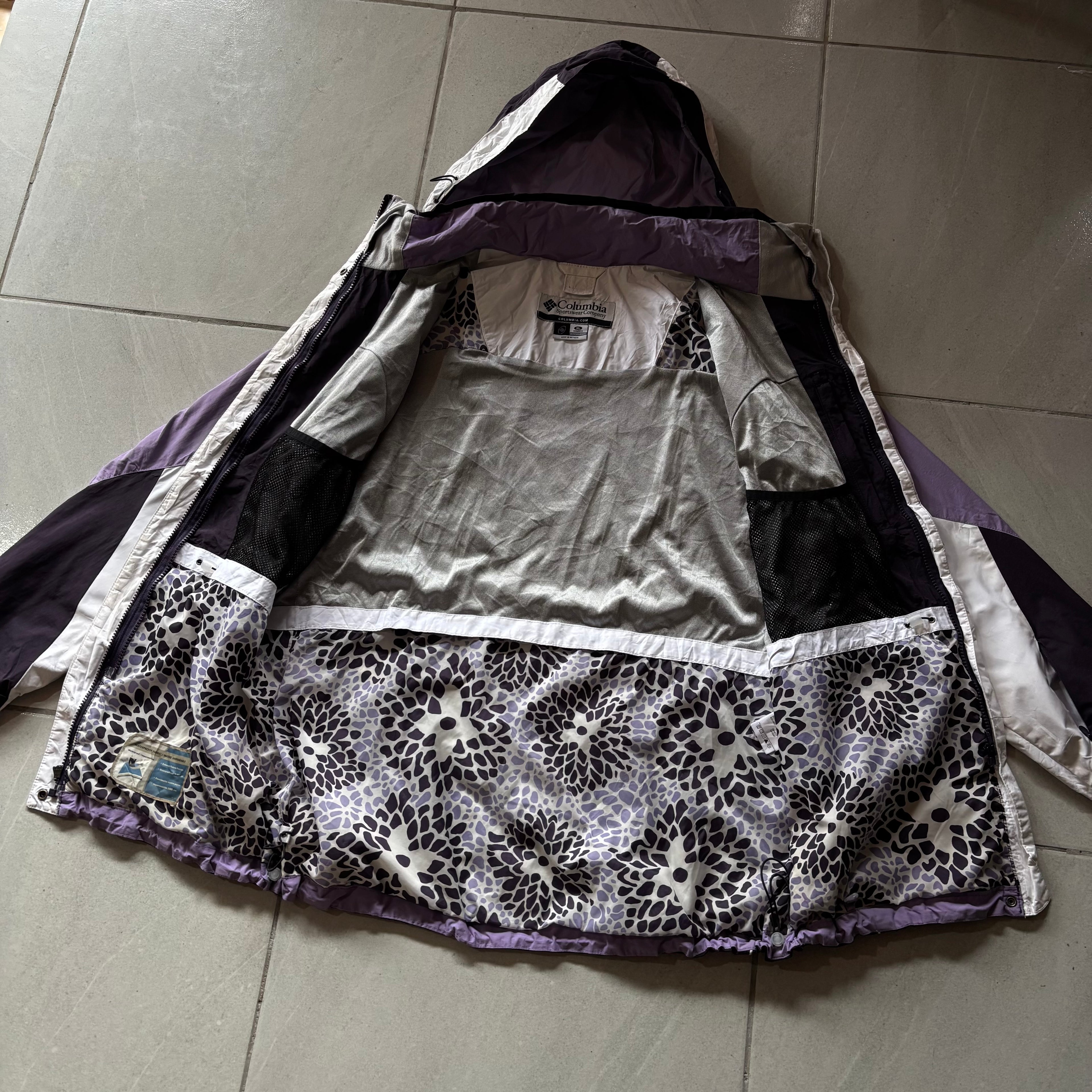 (Xl) COLUMBIA WATERPROOF COMPLETE