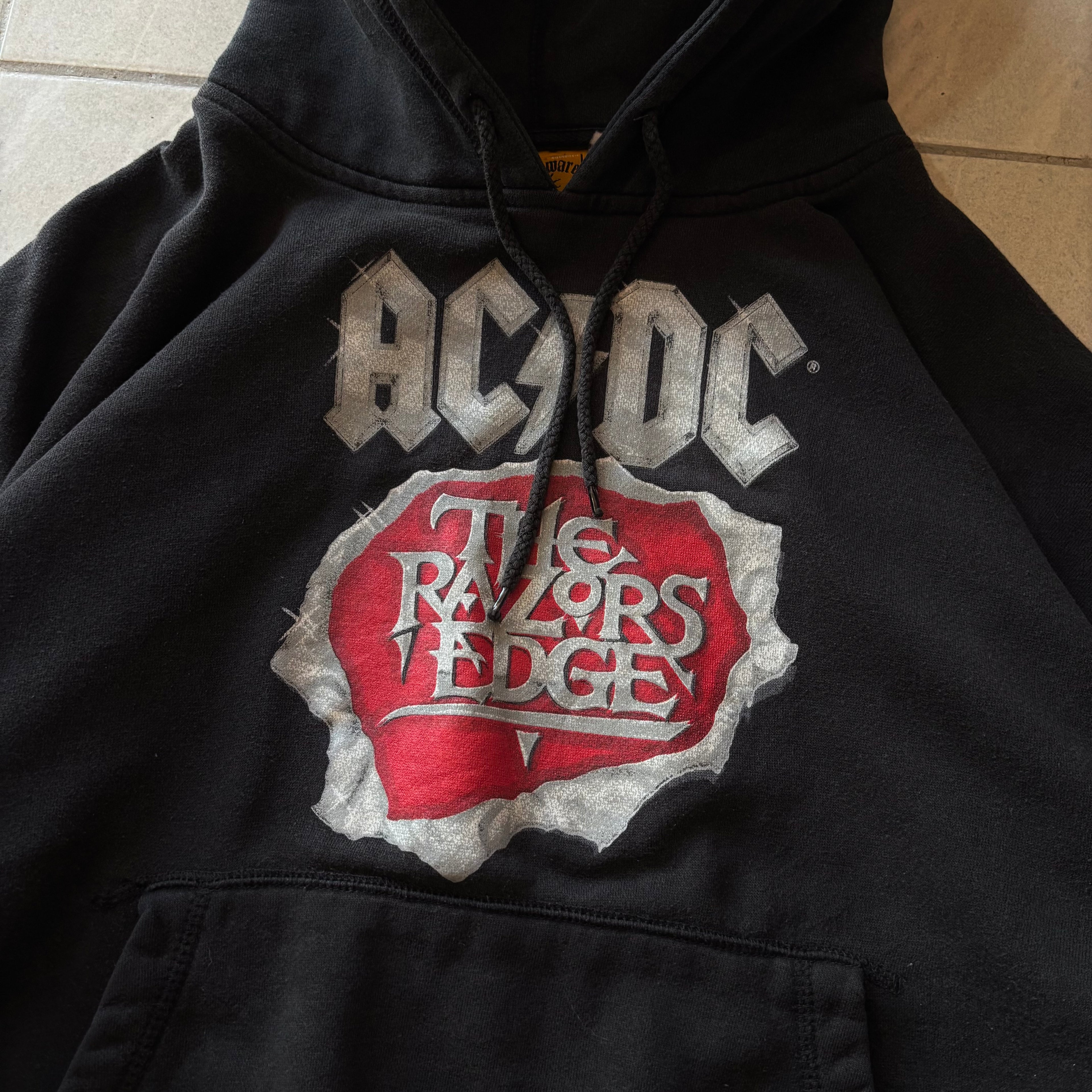 (M) ACDC HOODIE