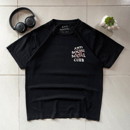 (L) Anti Social Social Club