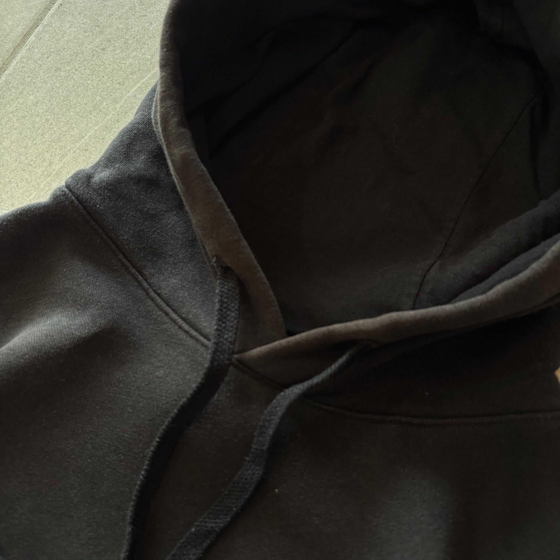 (M) NIKE HOODIE BLACK