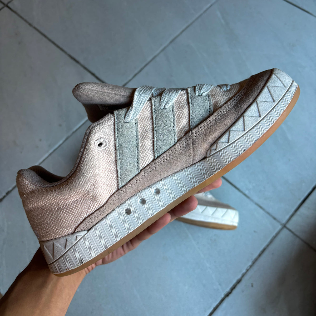 (43) ADIDAS CHUNKY ADIMATIC ROSAS