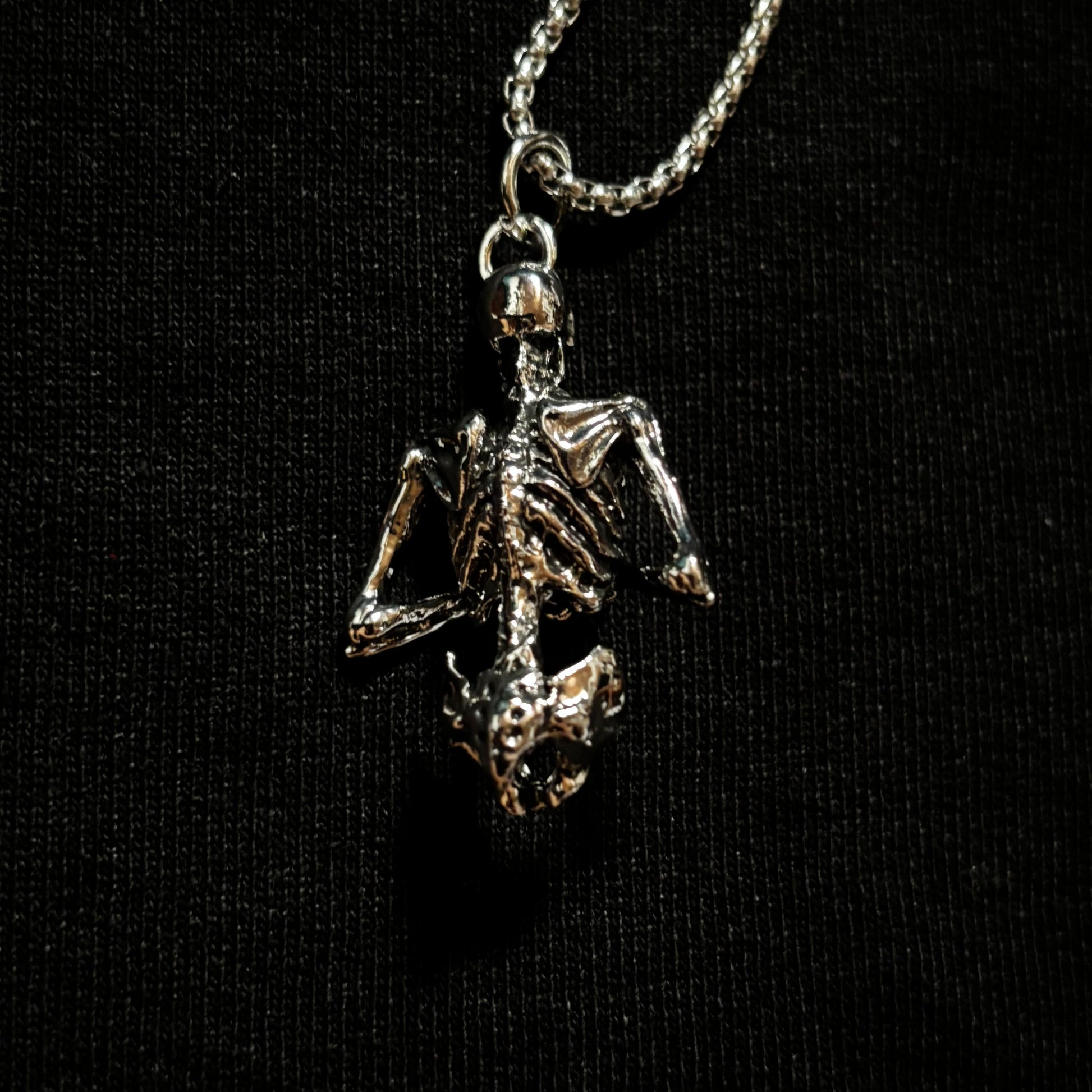SKELETON NECKLACE