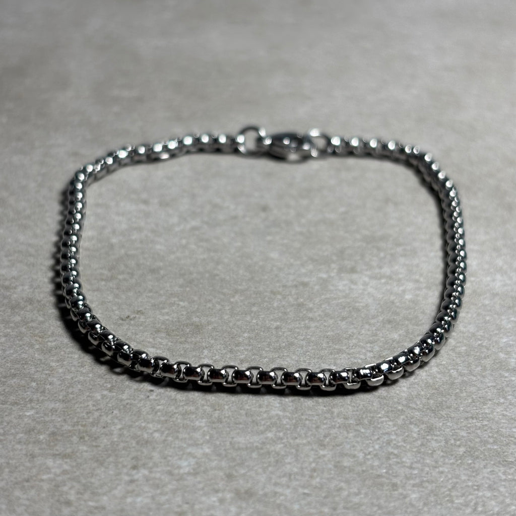 PULSERA PLATEADA BASICA