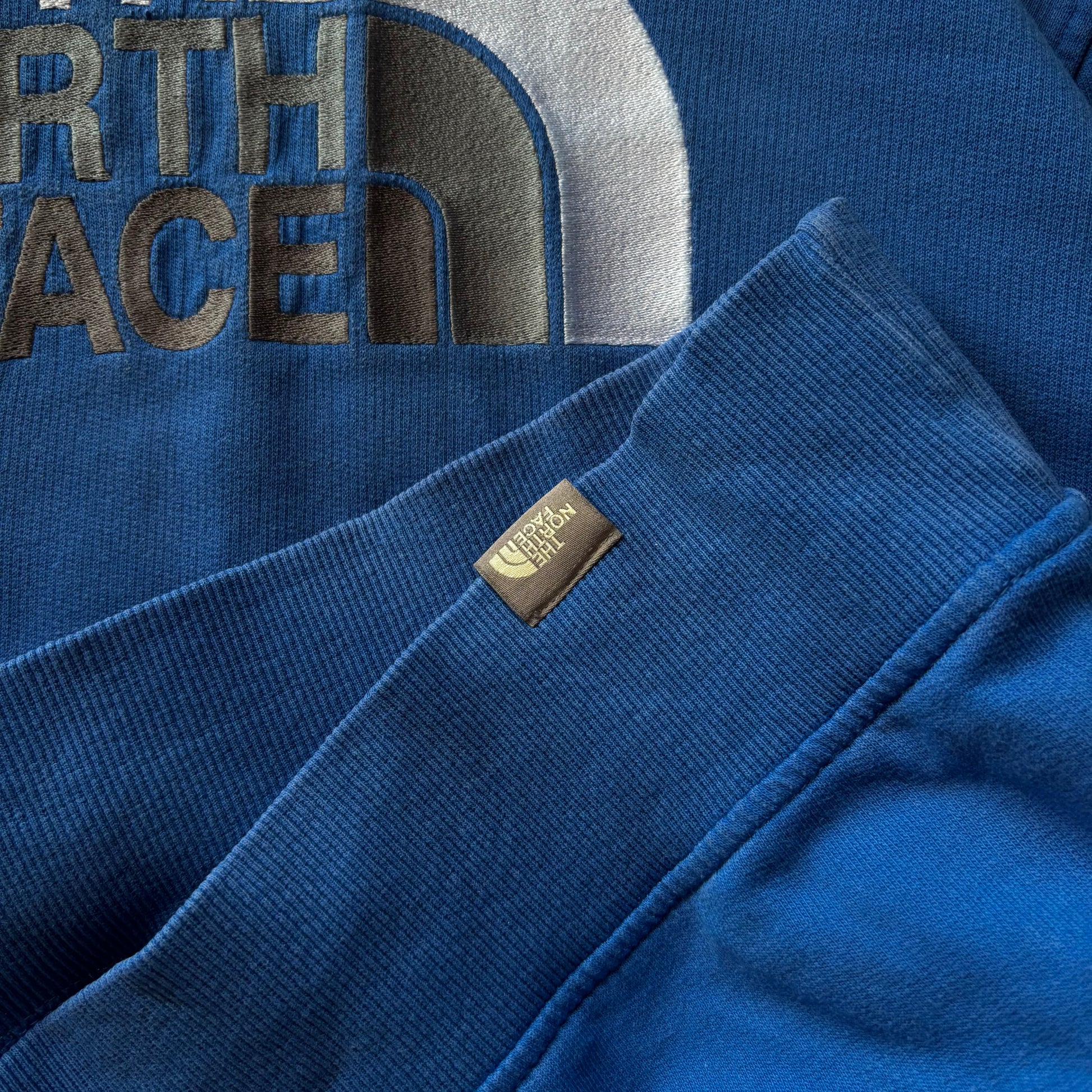 (M) THE NORTH FACE HOODIE - NEW - BORDADA