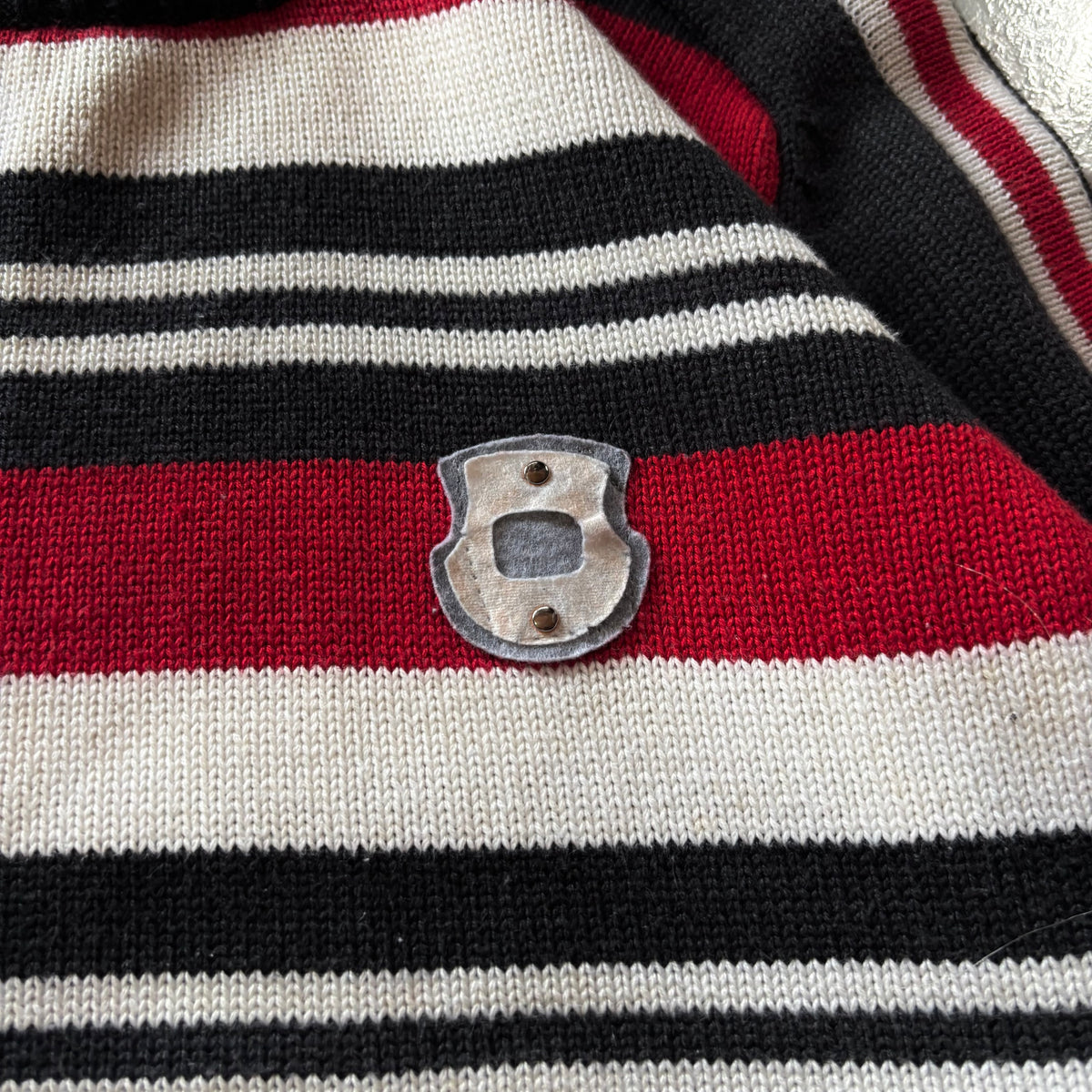 (M) VINTAGE CREWNECK XIAO