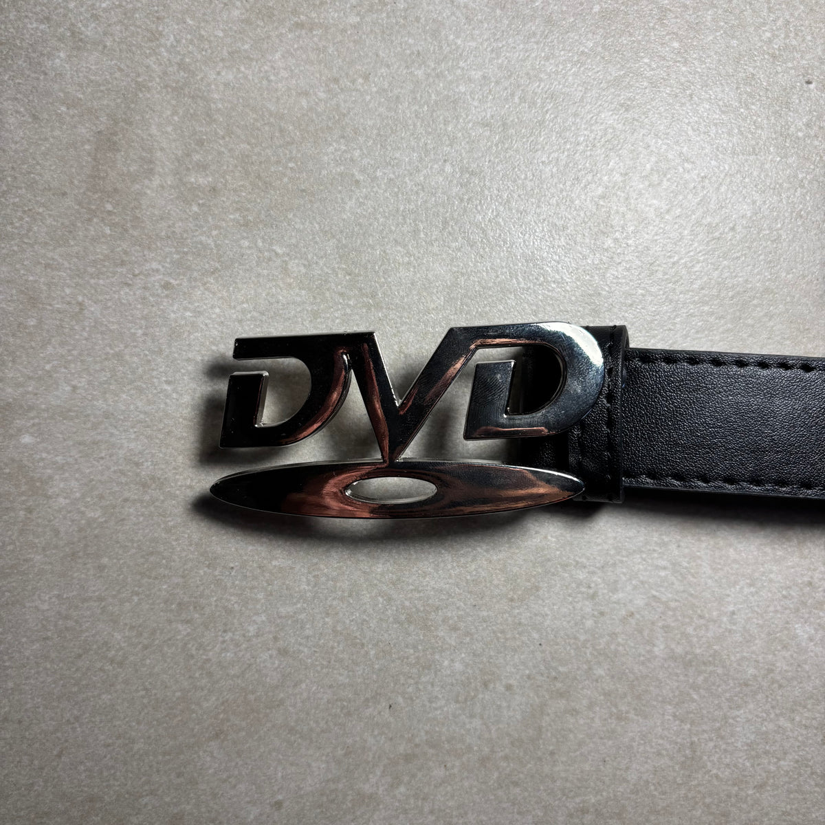 DVD LEATHER BELT