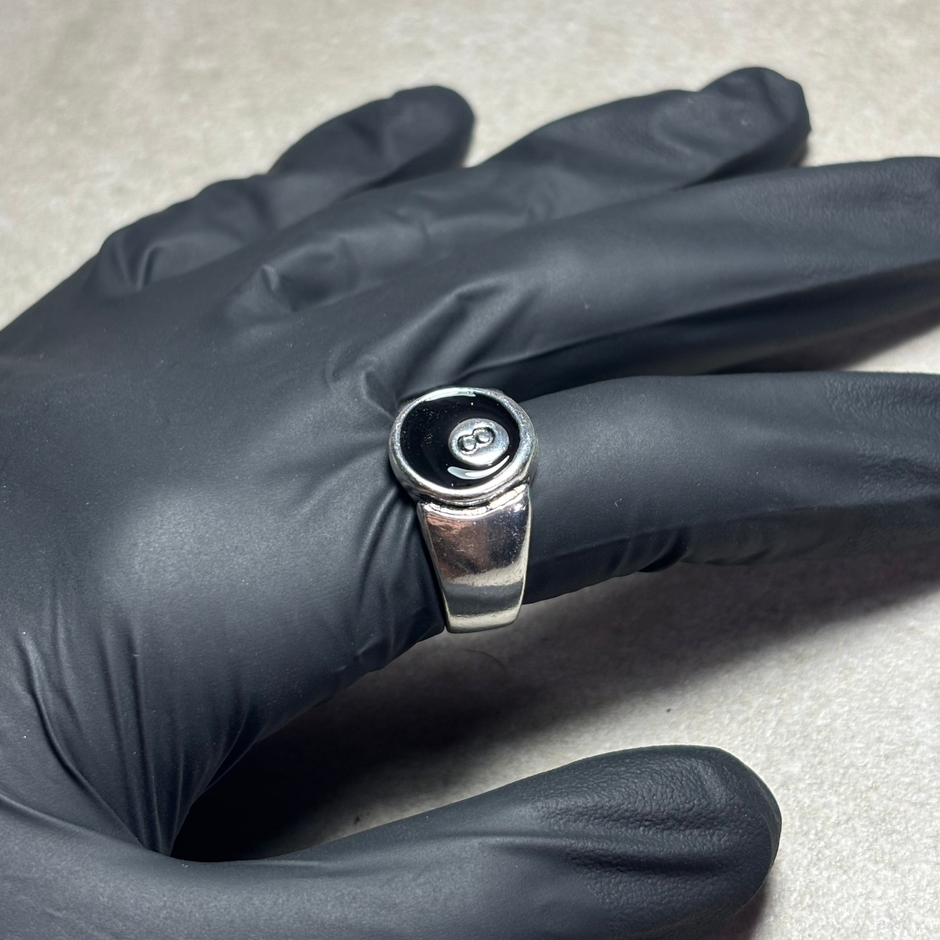 8 BALL RING