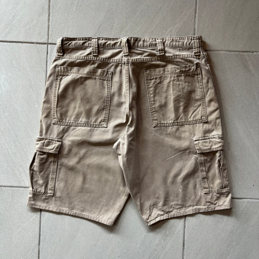 (36) WRANGLER CARGO SHORT
