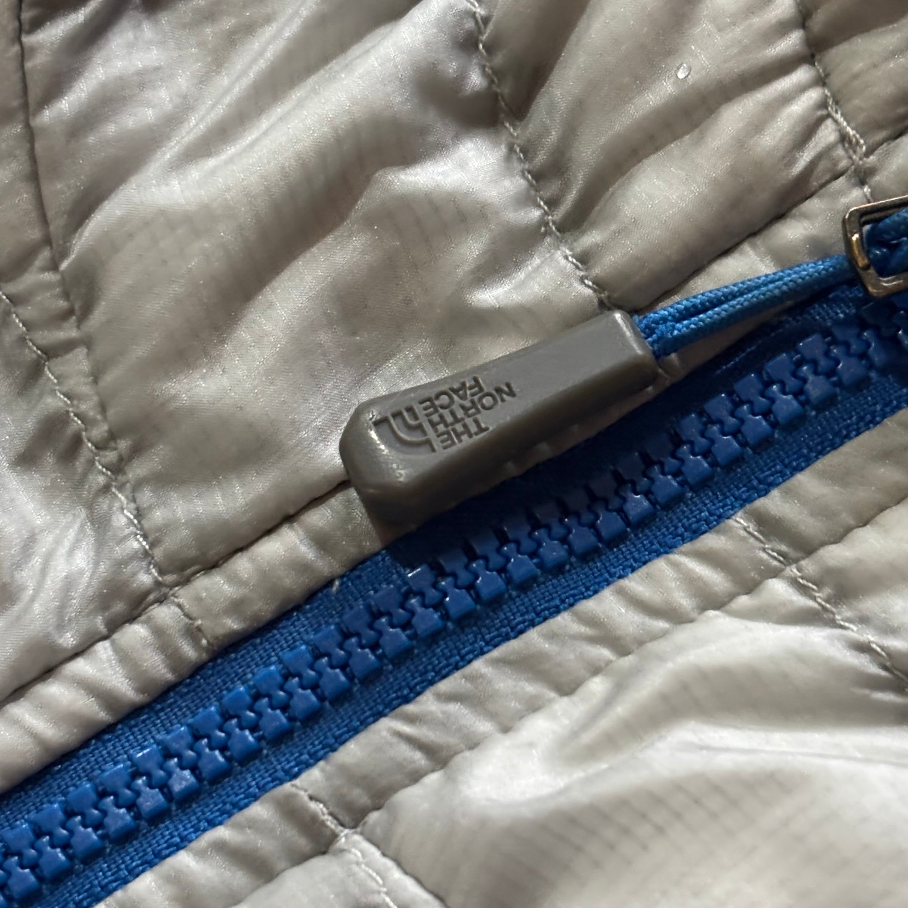 (M) THE NORTH FACE PUFFER