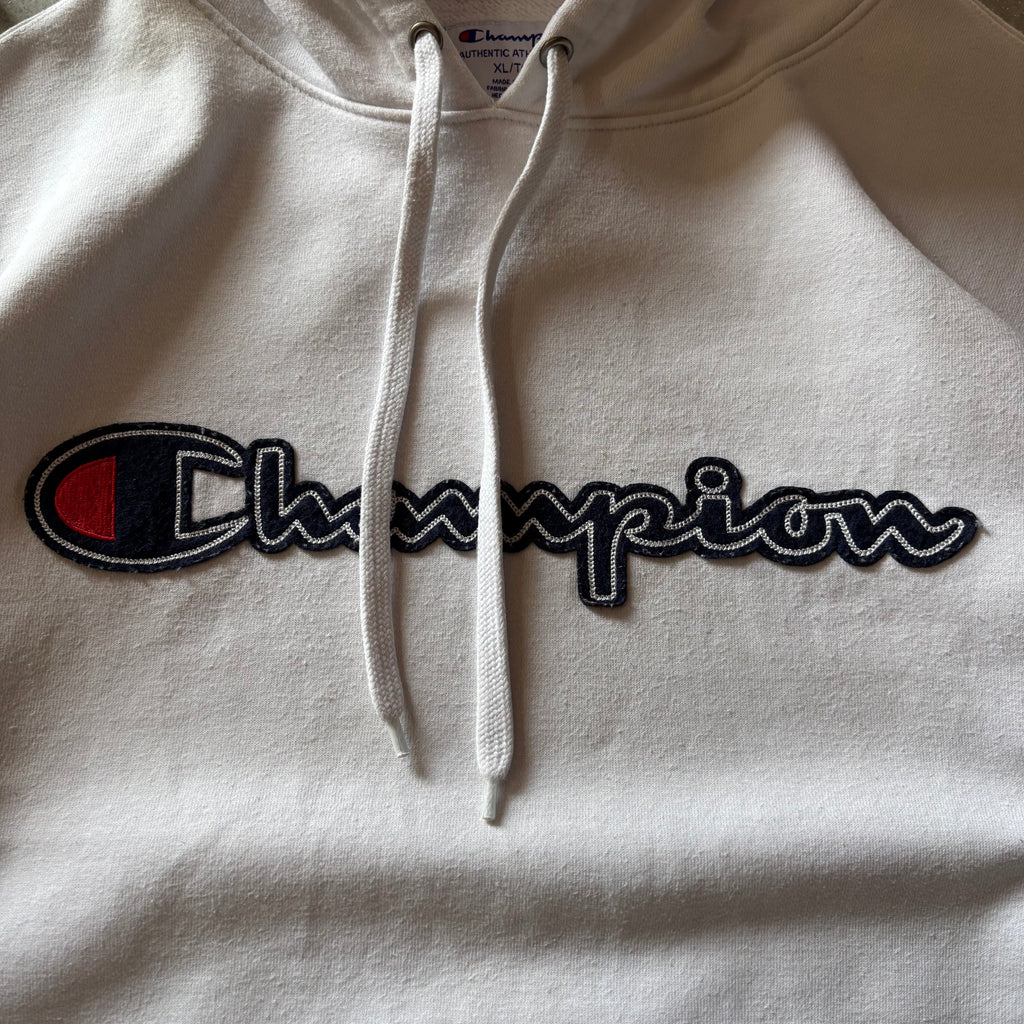 (Xl) CHAMPION WHITE HOODIE