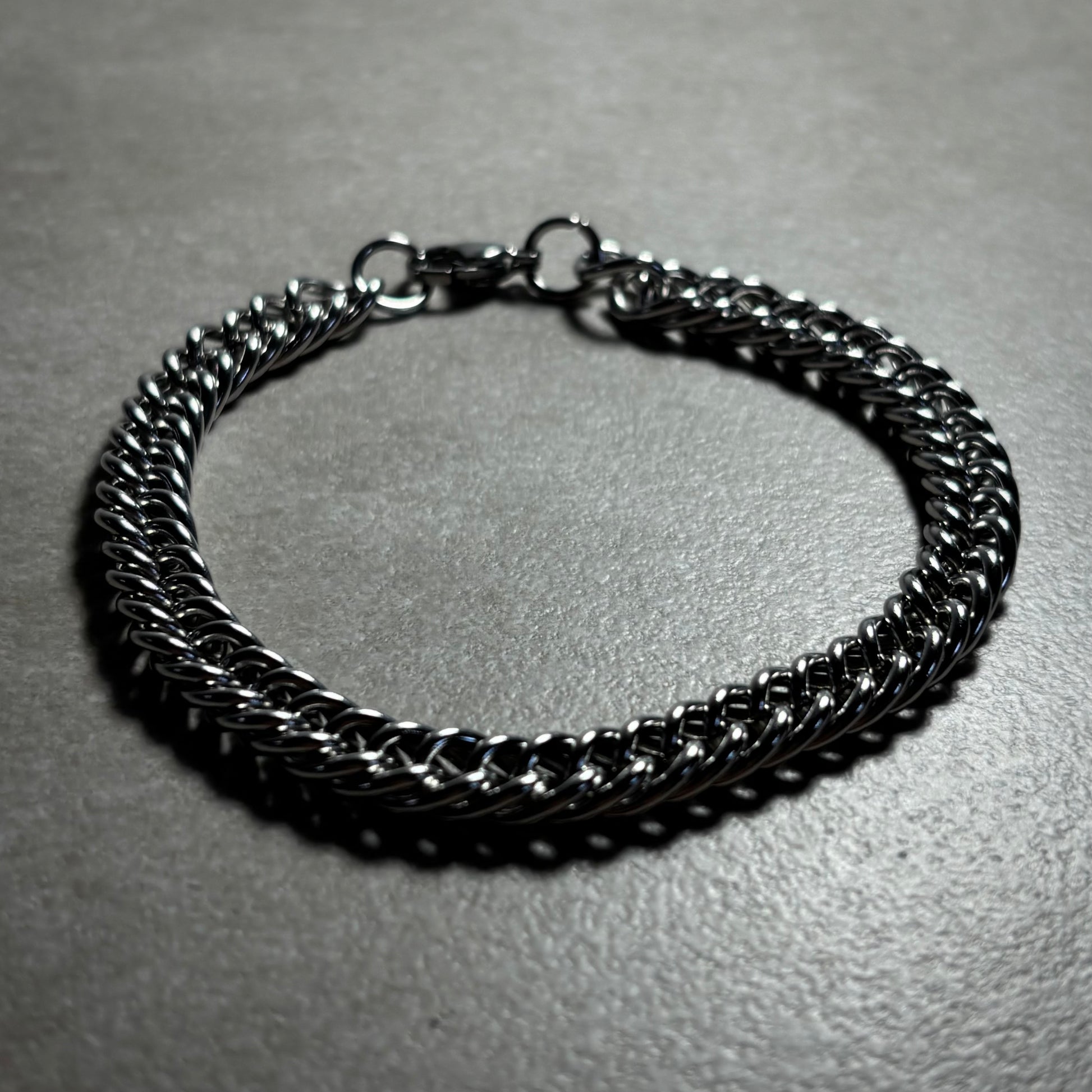 PULSERA GRUESA PLATEADA