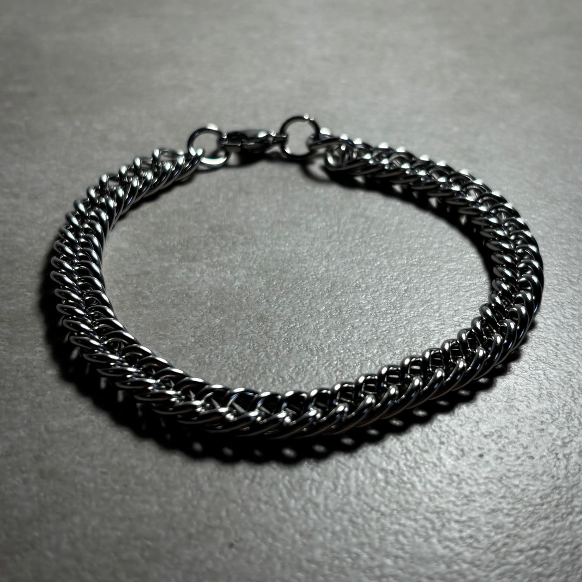 PULSERA GRUESA PLATEADA