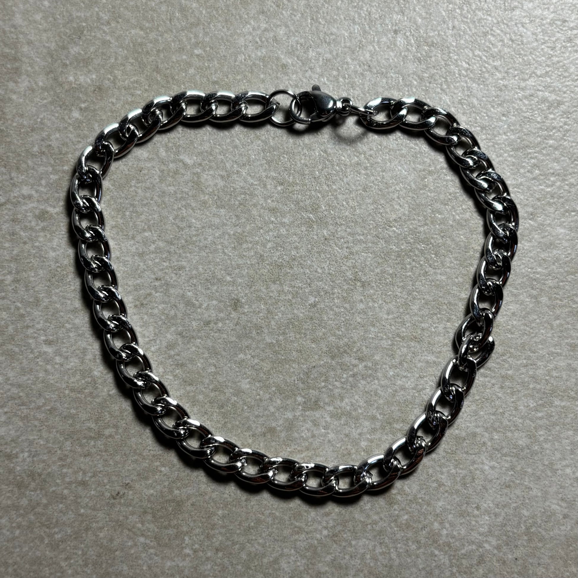 PULSERA PLATEADA BASICA
