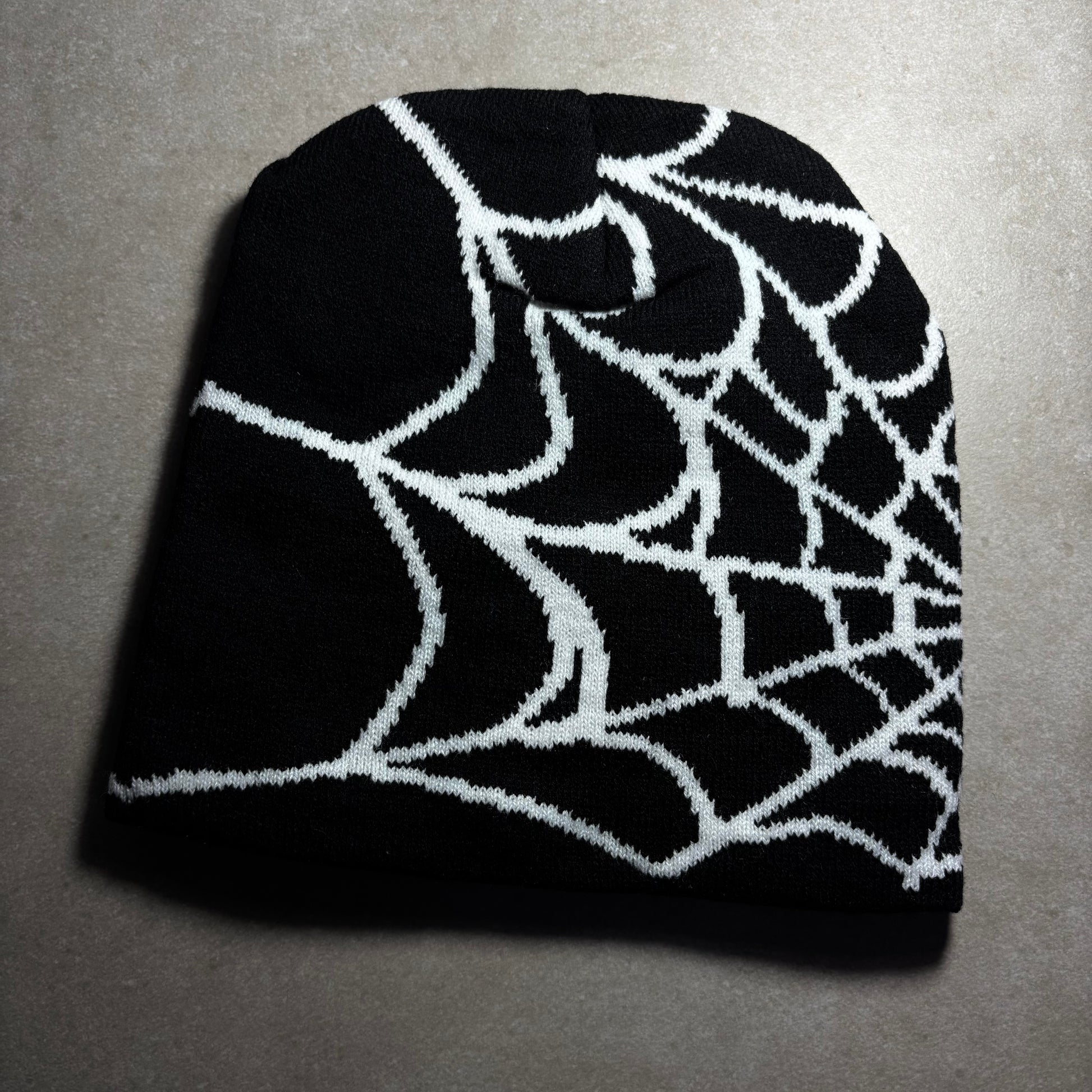 BEANIE SPIDERMAN BLACK