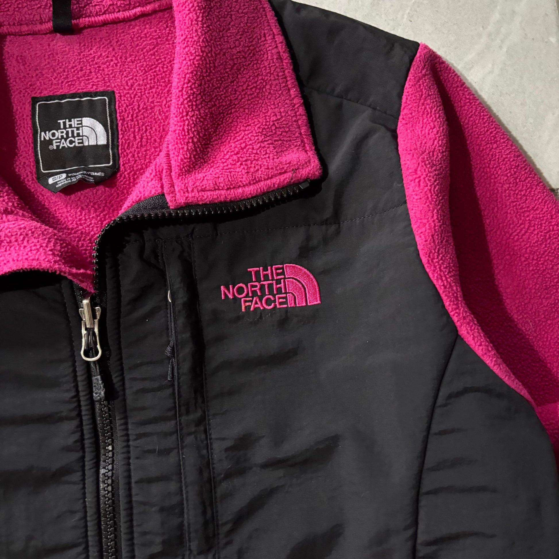 (S) THE NORTH FACE FLEECE JACKET