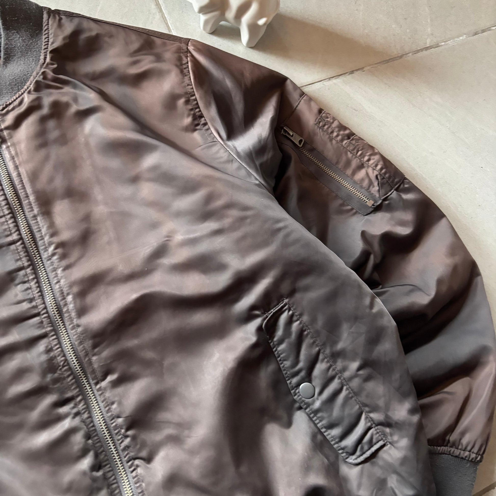 (L) BOMBER JACKET SUN FADED