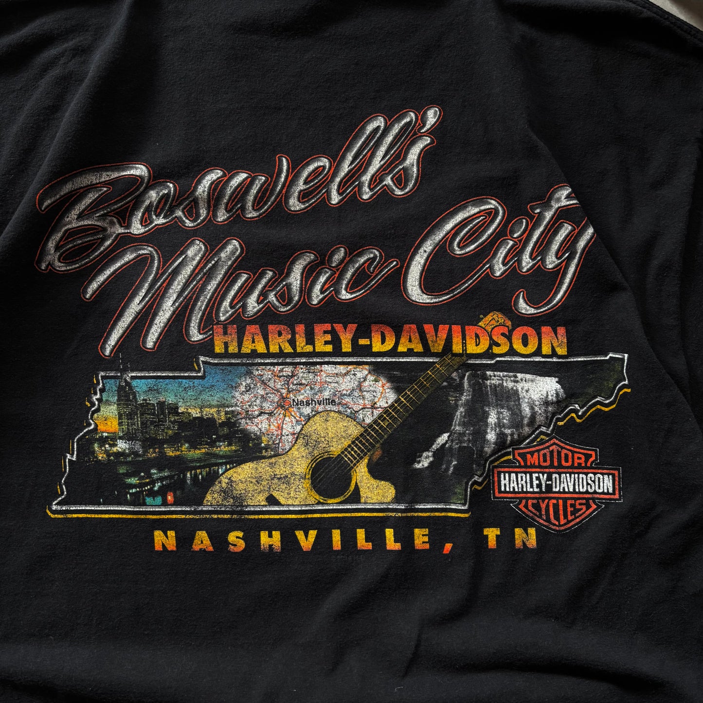 (L) VINTAGE HARLEY DAVIDSON 2001