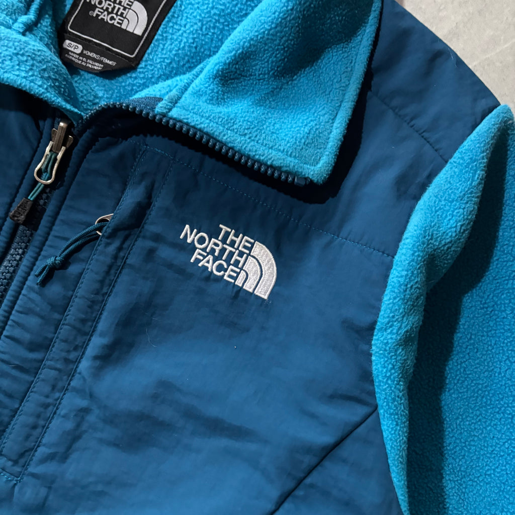 (S) THE NORTH FACE FLEECE JACKET SKY BLUE