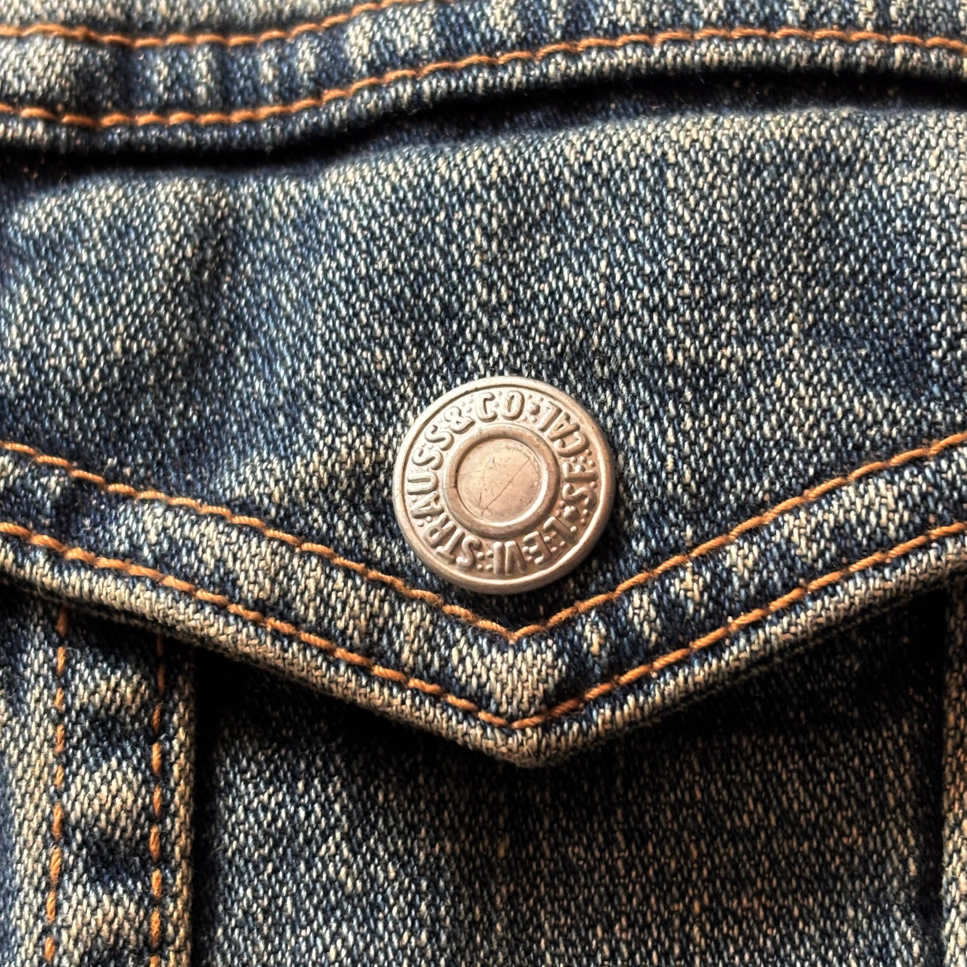 (S) LEVI'S DENIM JACKET