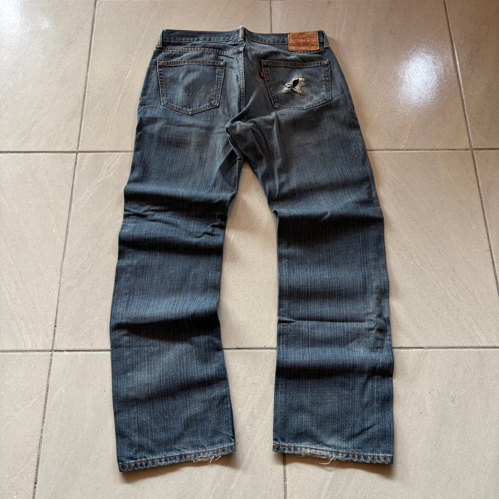 (33/34) LEVI'S 559 DENIM JEANS