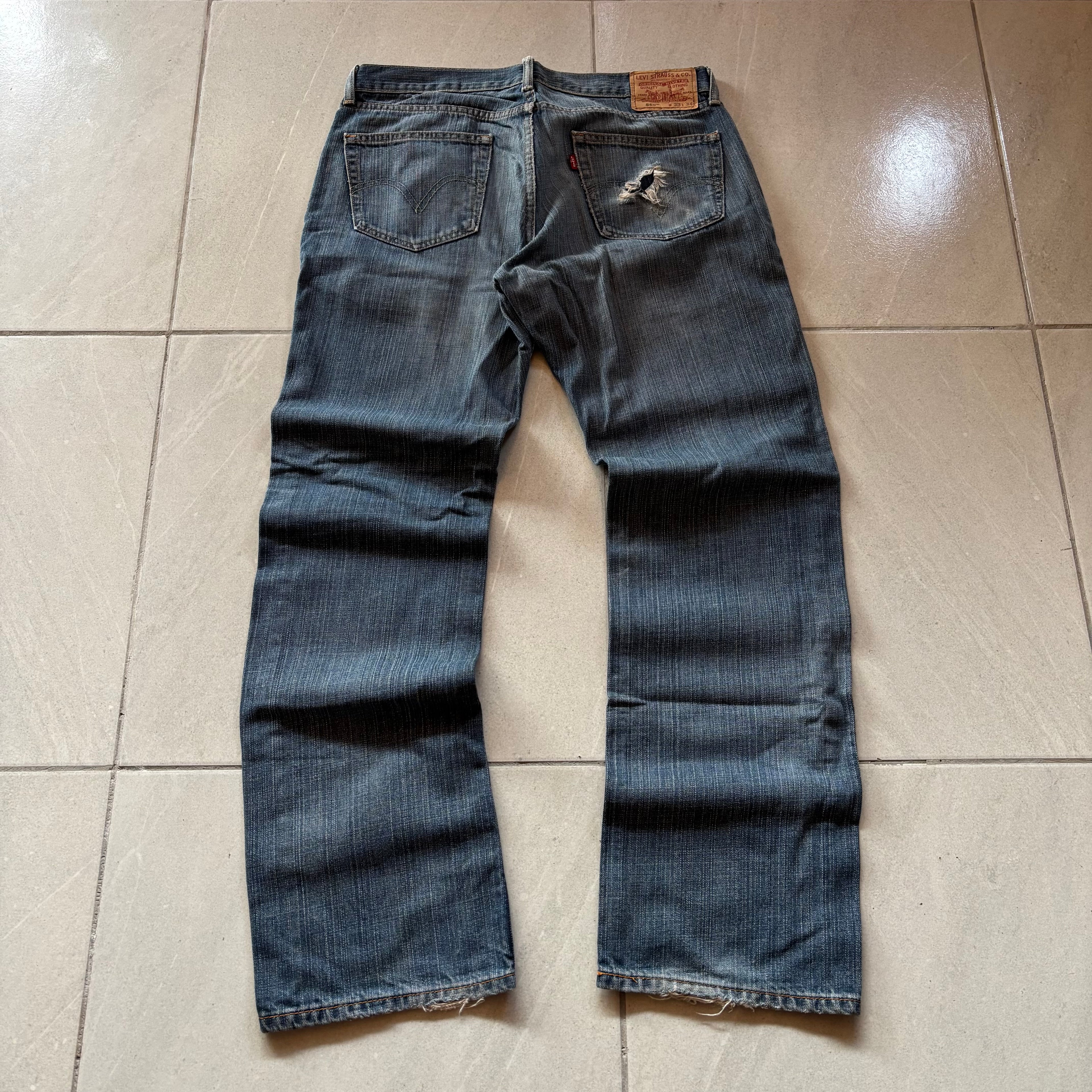 (33/34) LEVI'S 559 DENIM JEANS