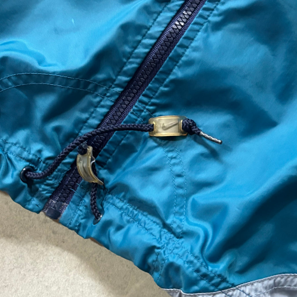 (Xl) NIKE VINTAGE WINDBREAKER