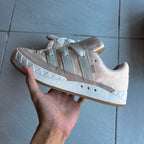 (43) ADIDAS CHUNKY ADIMATIC ROSAS