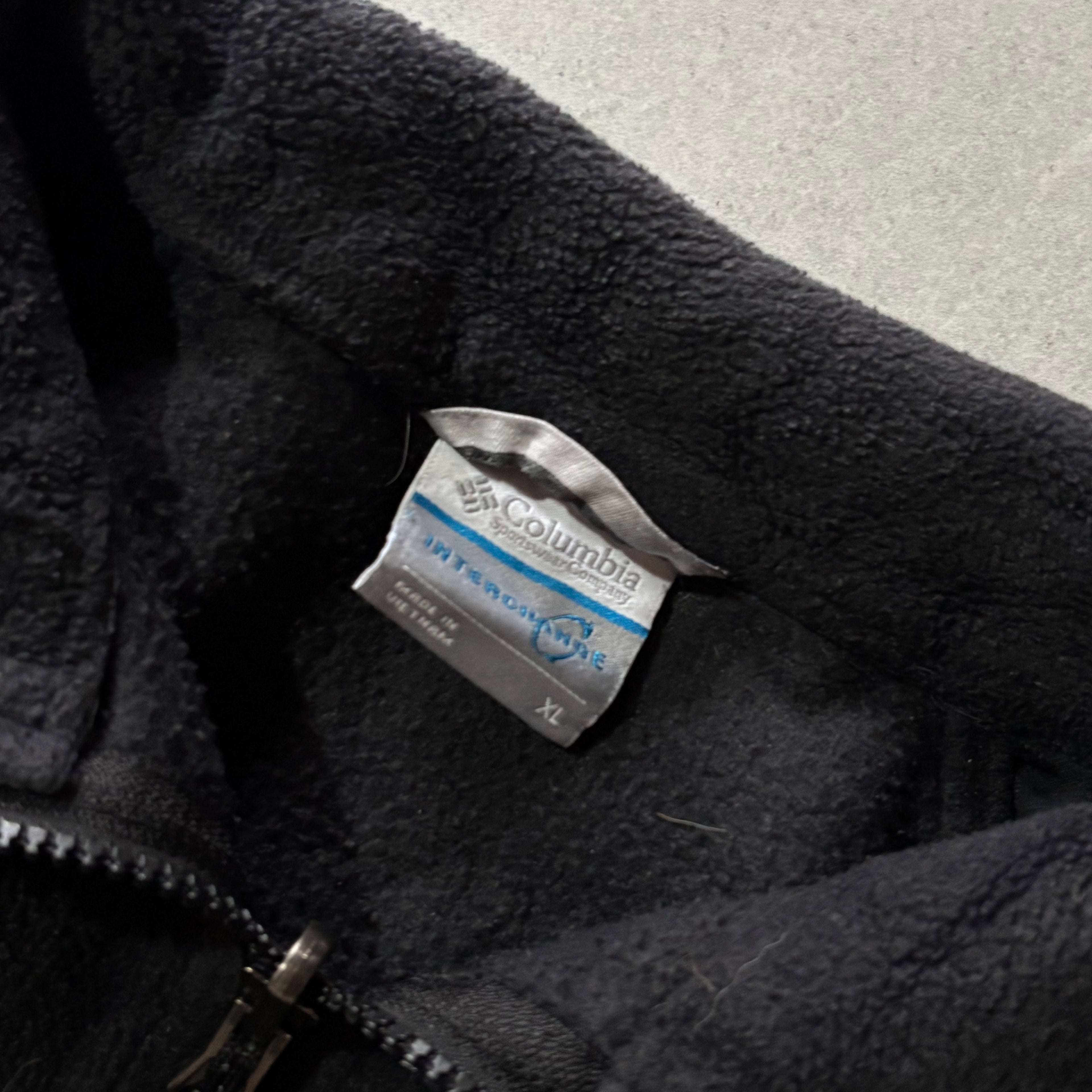 (FIT M) COLUMBIA FLEECE JACKET