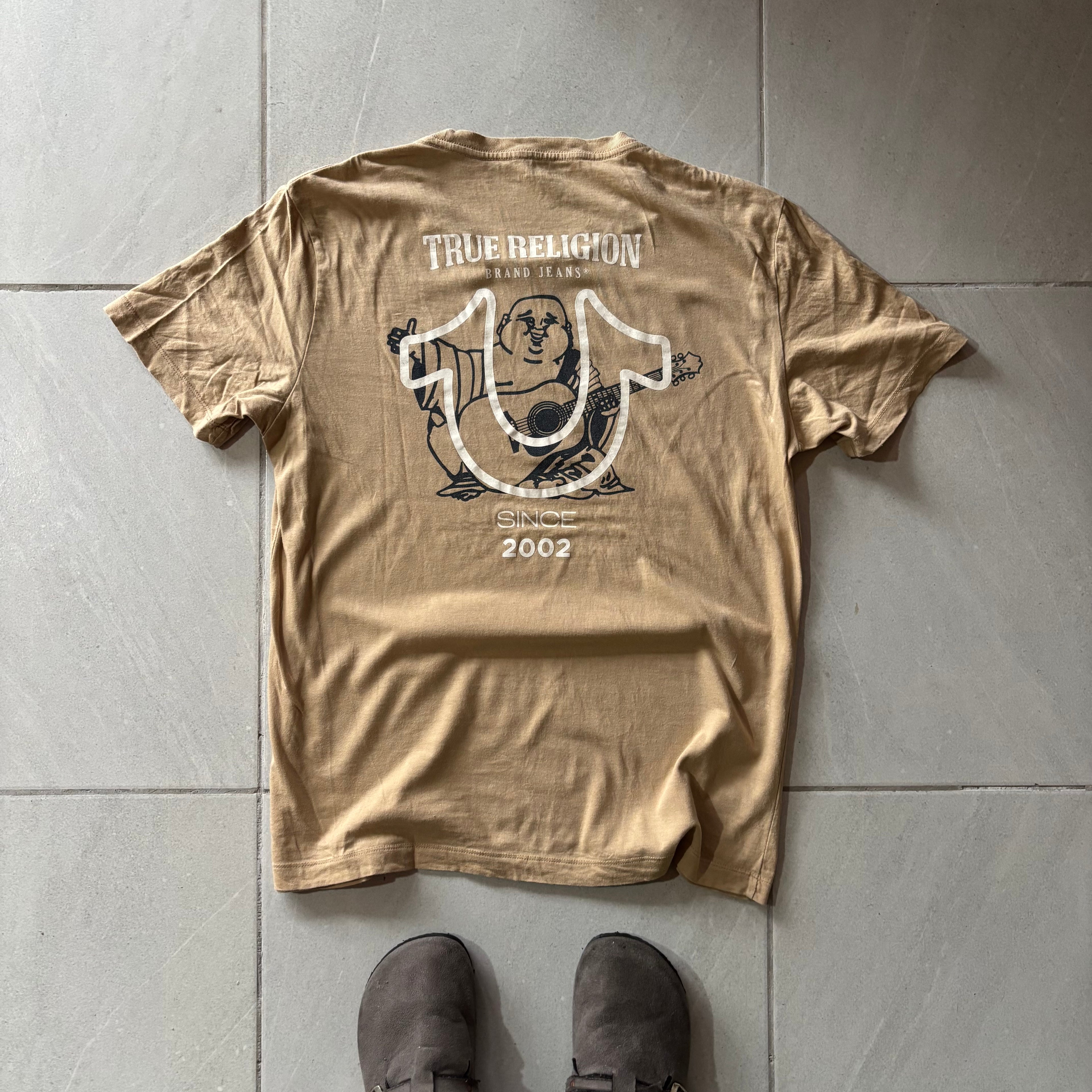 (L) TRUE RELIGION BUDA TEE