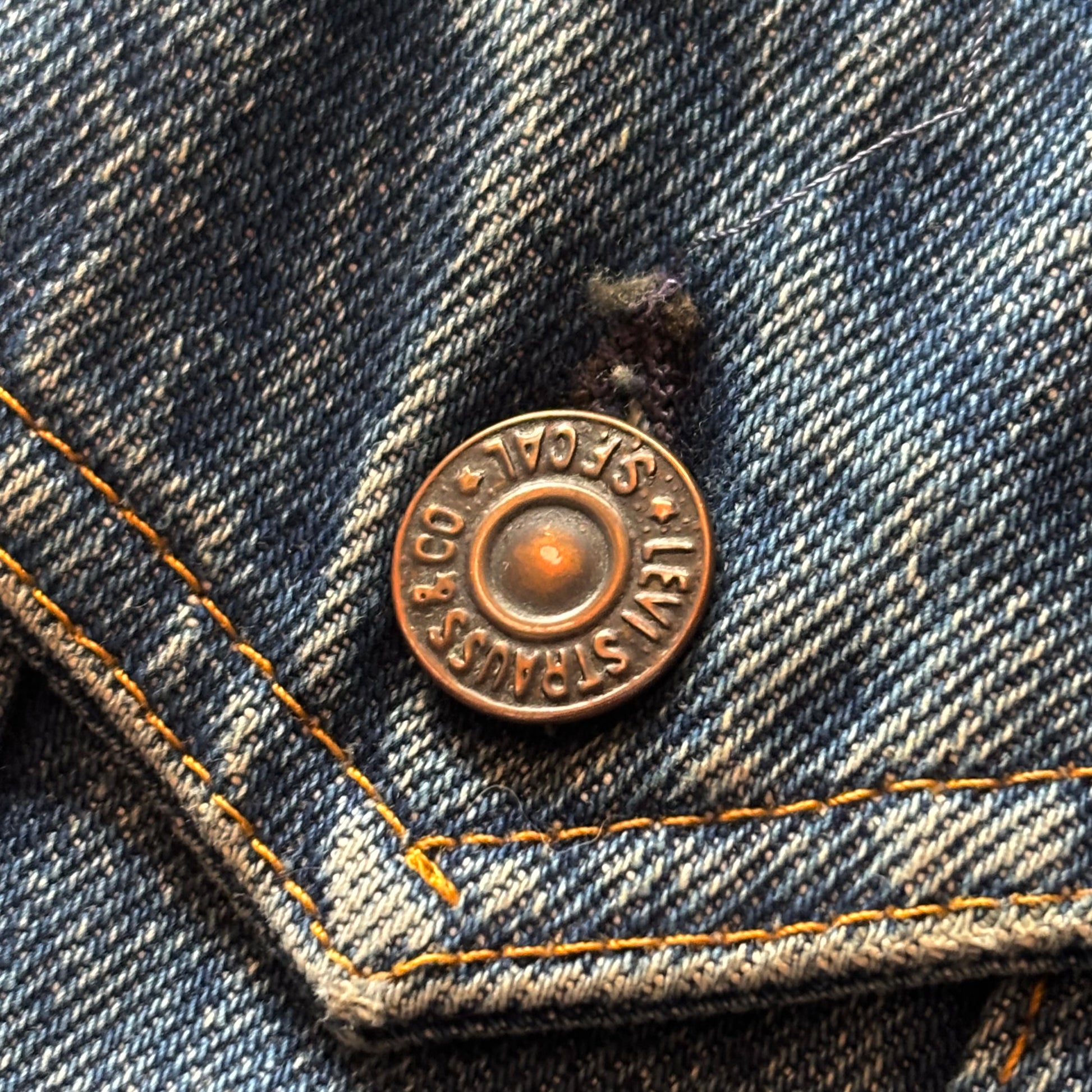 (S) LEVI'S DENIM JACKET