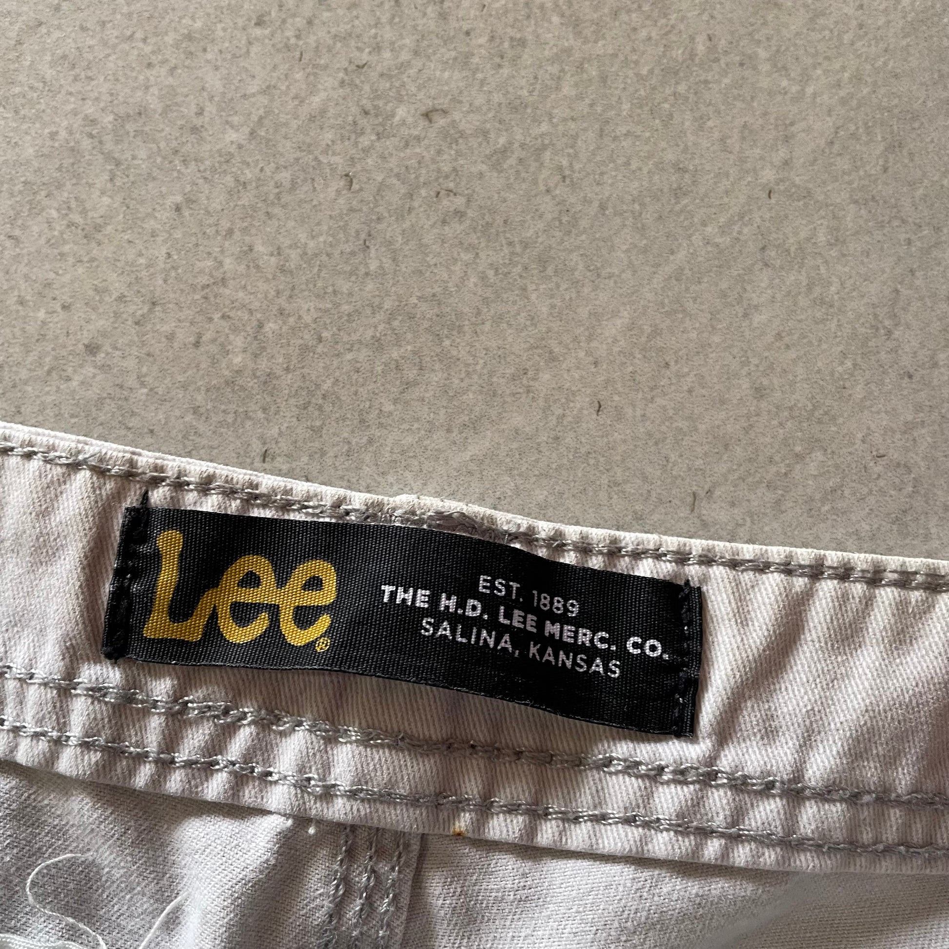 (30) VINTAGE LEE CARGO JORT
