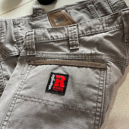 (34/34) Pant Cargo Wrangler Riggs Nuevo