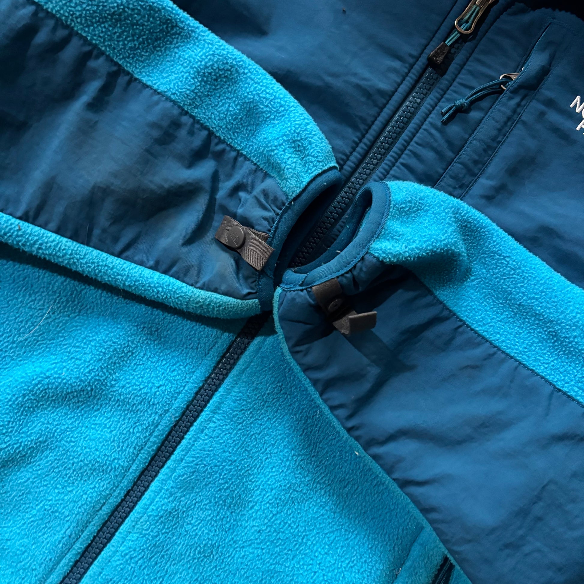 (S) THE NORTH FACE FLEECE JACKET SKY BLUE