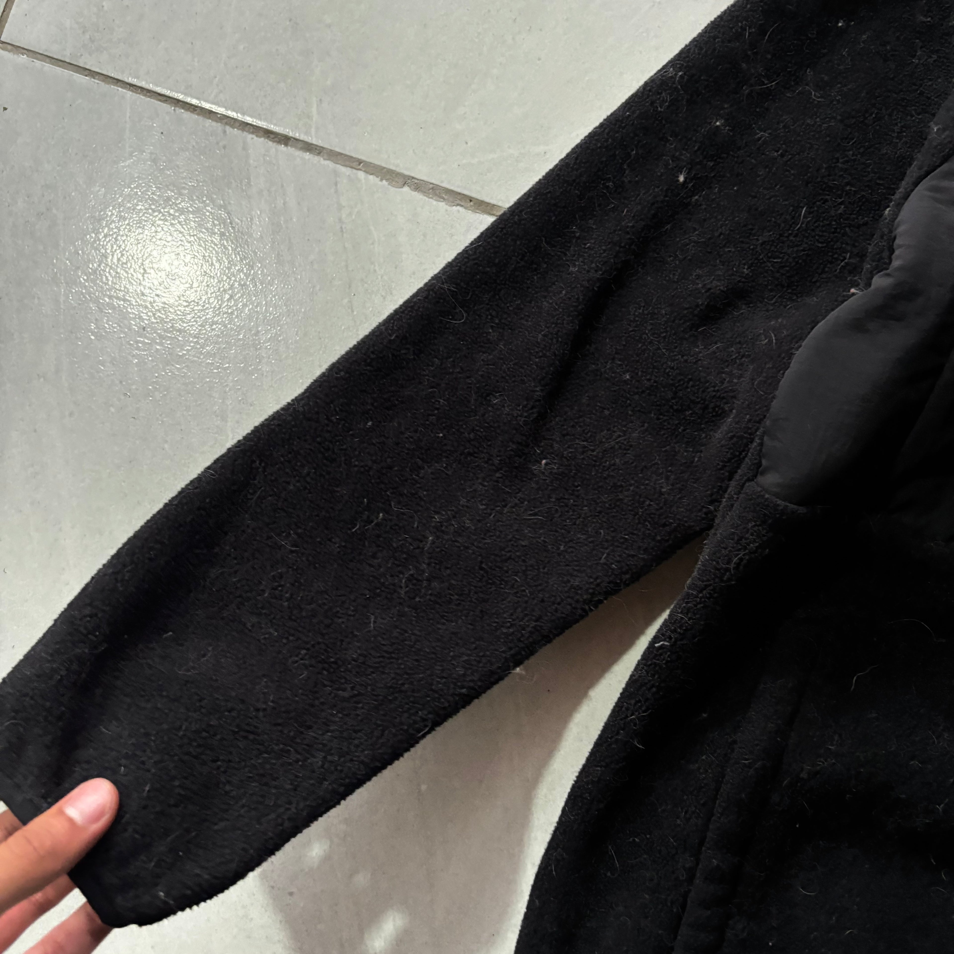 (L) THE NORTH FACE FLEECE JACKET
