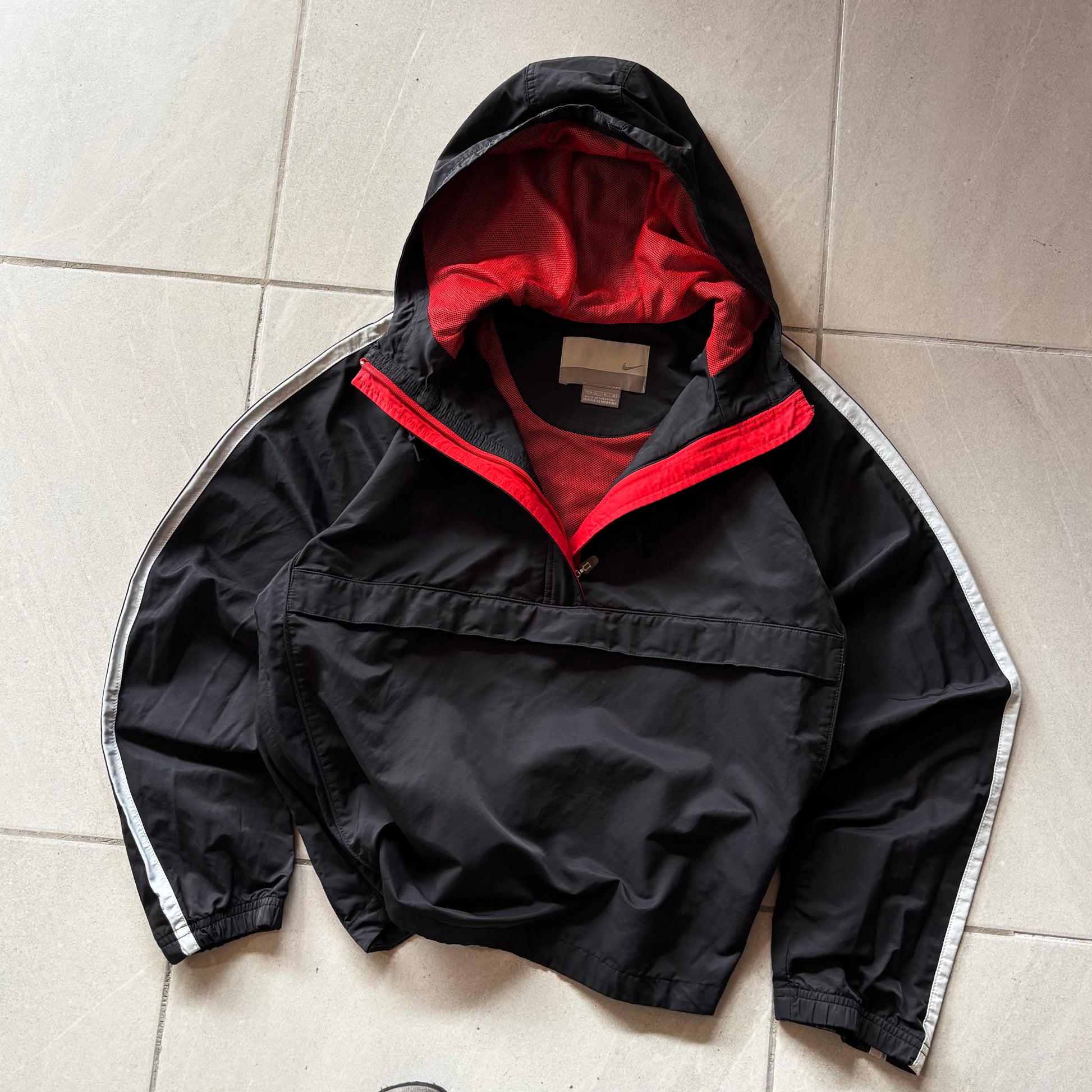 (M BOXY) VINTAGE WINDBREAKER NIKE 00's