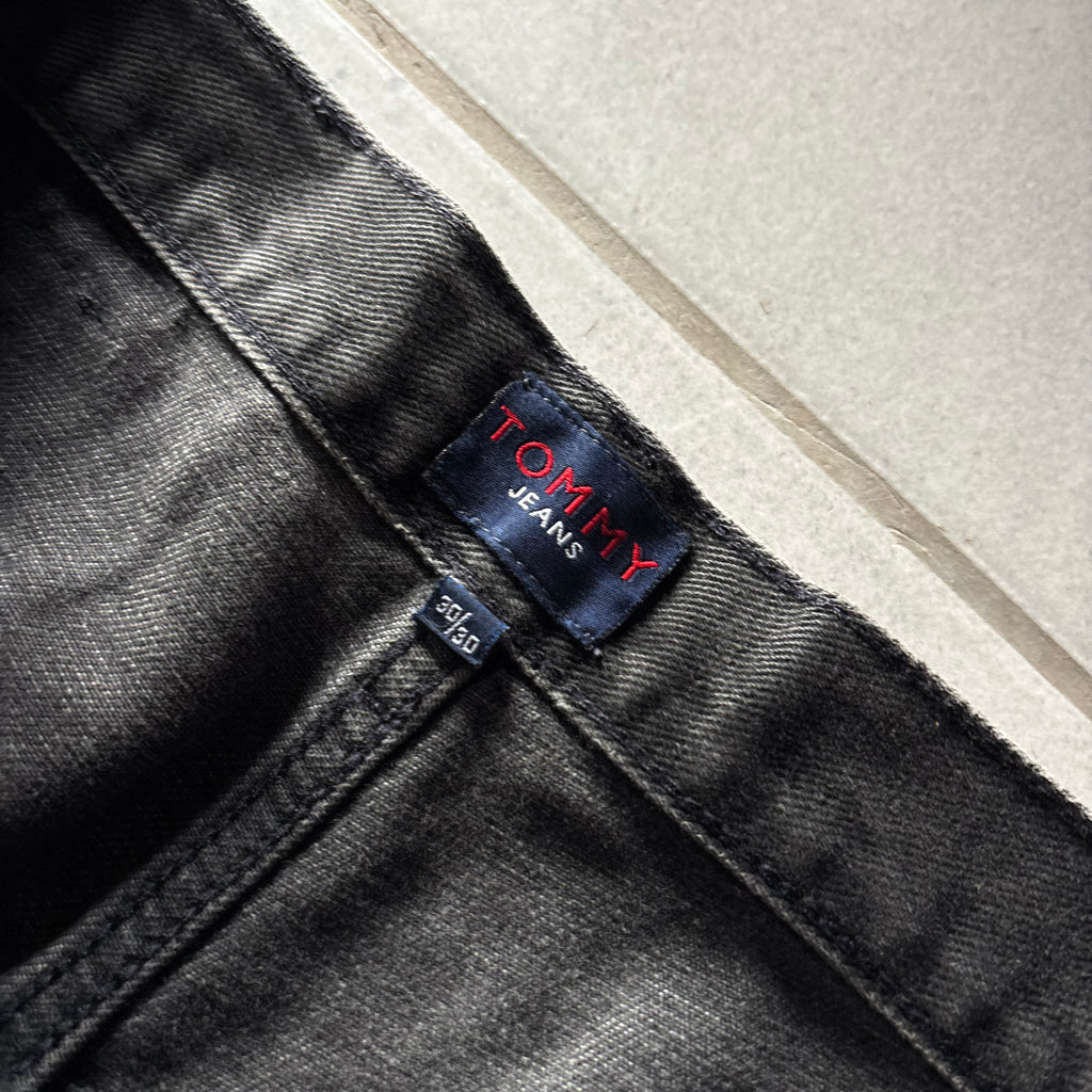 (30/32) TOMMY HILFIGER BAGGY JEANS