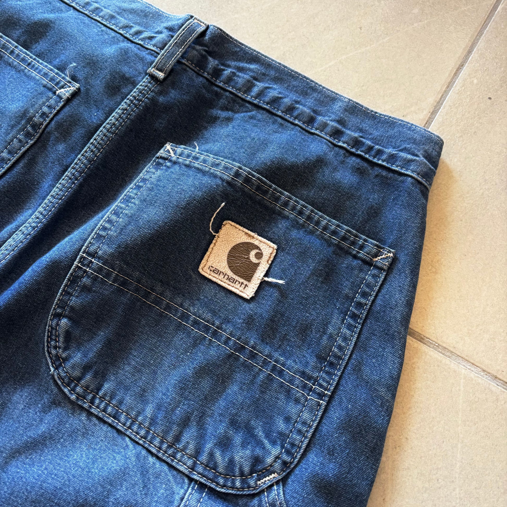 (30) DENIM CARHARTT BIG LOGO JORT