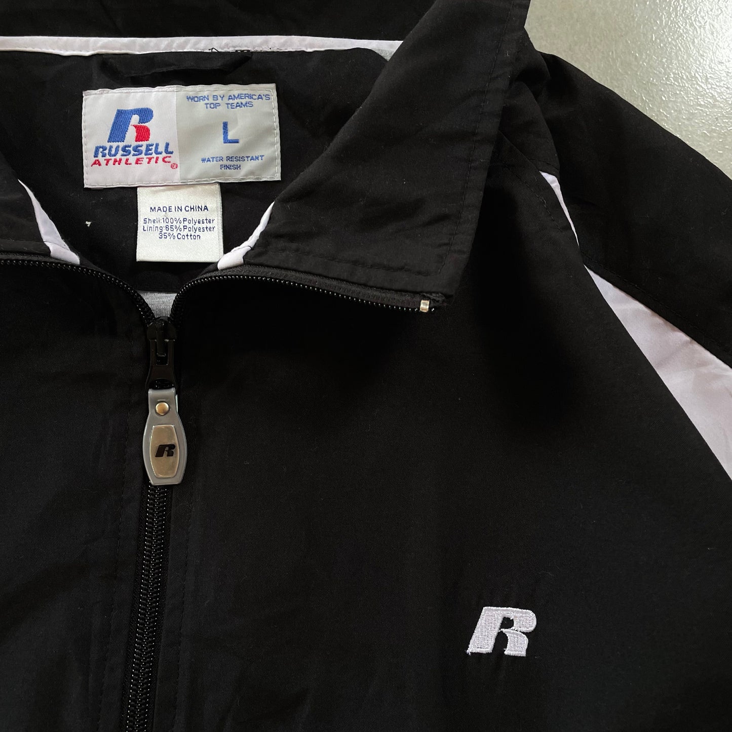 (L) Russell Fleece - Black and White - Perfect Fit