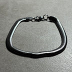 PULSERA RARE PLATEADA