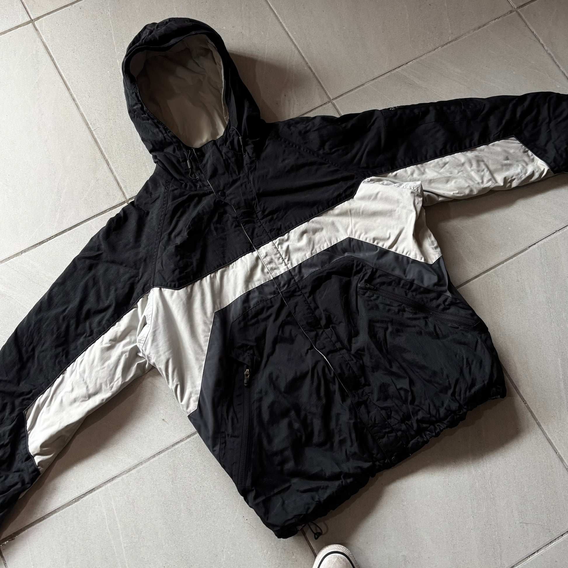 (L) COLUMBIA SPORTWEAR COMPLETE