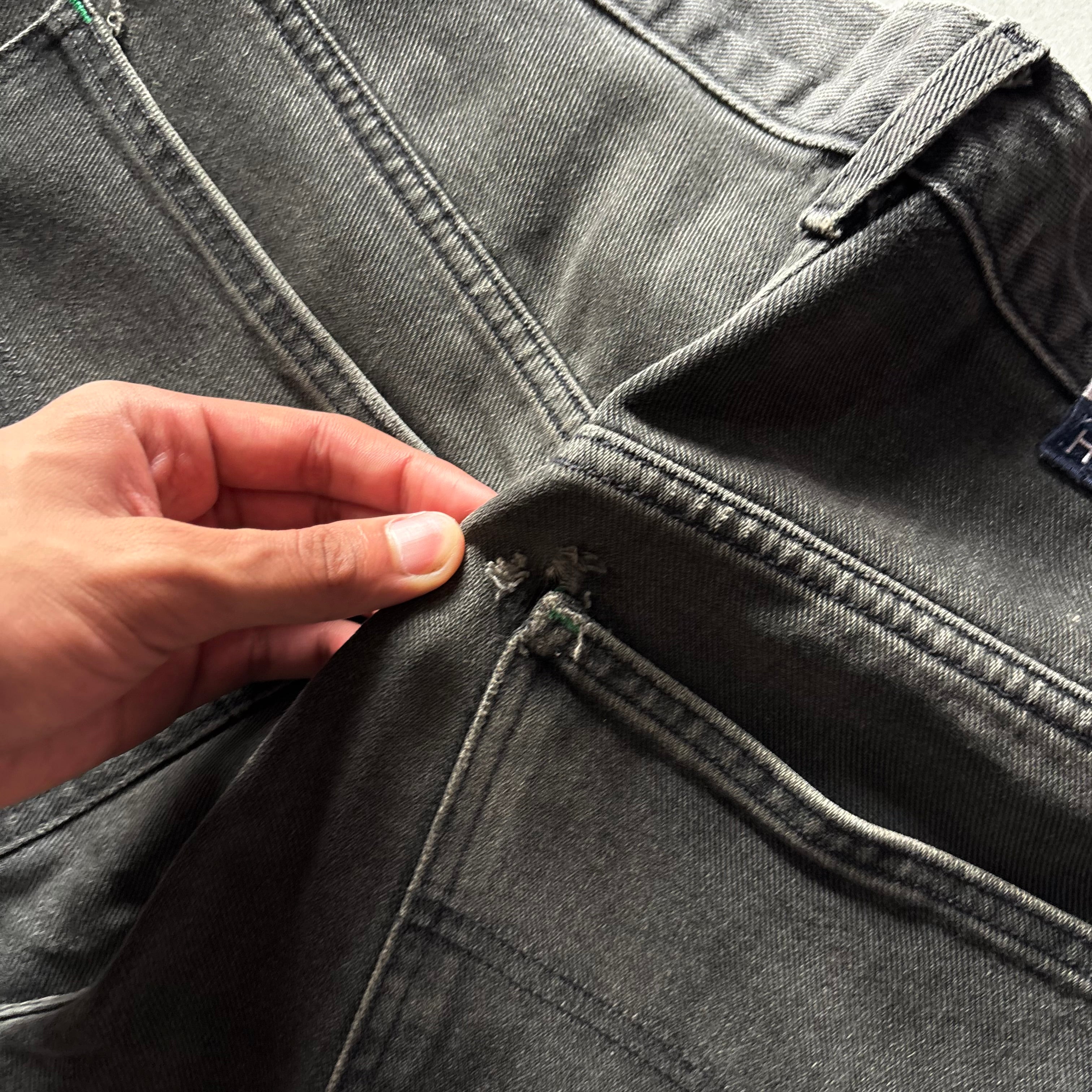 (30/32) TOMMY HILFIGER BAGGY JEANS