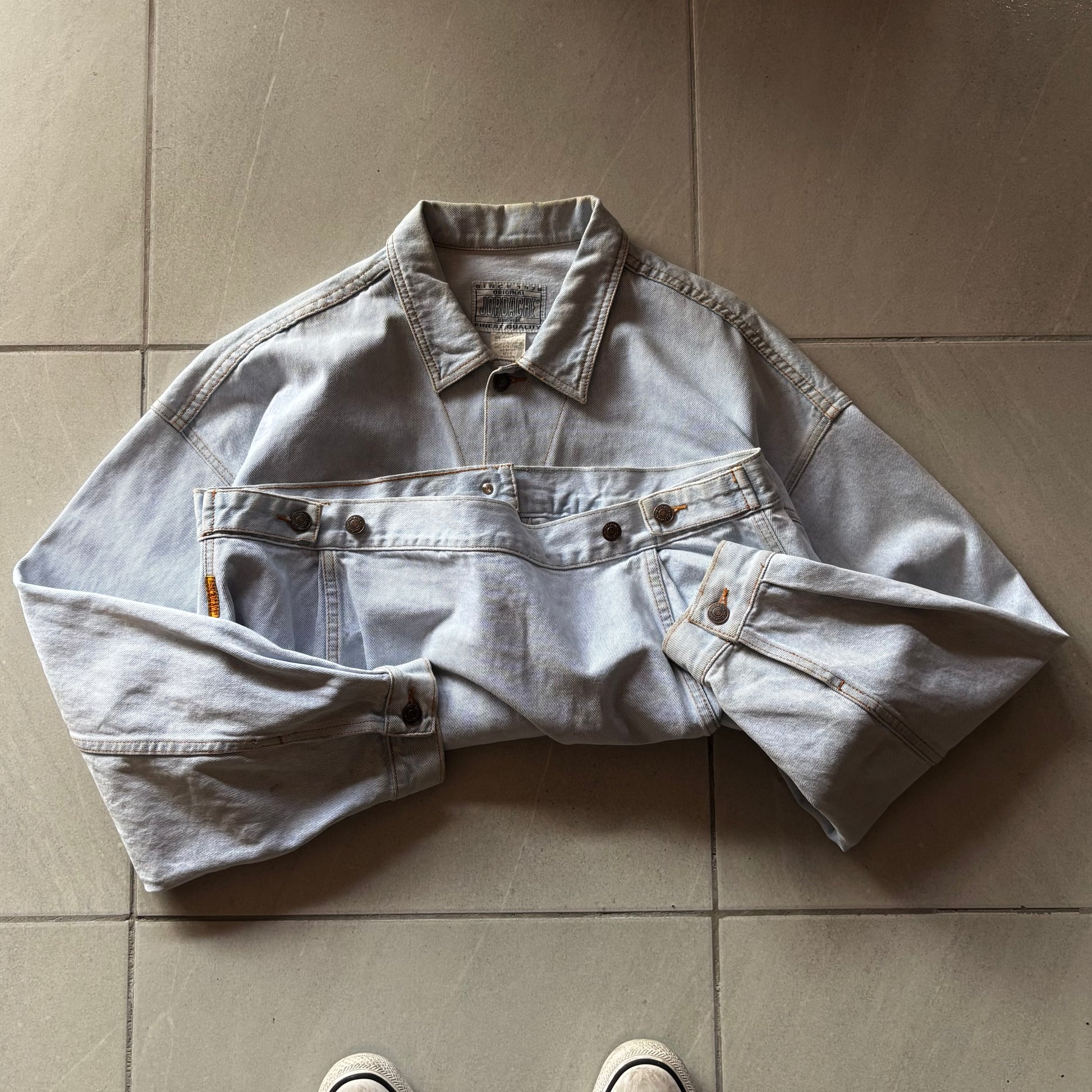 (L) JORDACHE DENIM TRUCKER JACKET