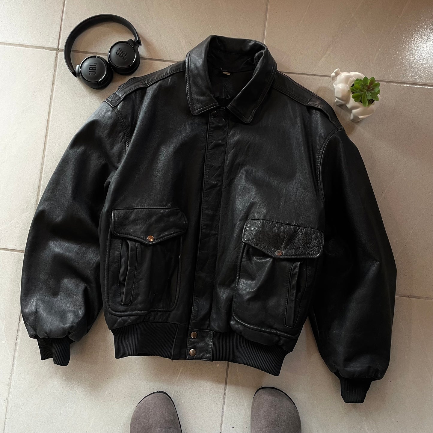 (M fit L Boxy) Military - Leather Jacket - Perfect Fit