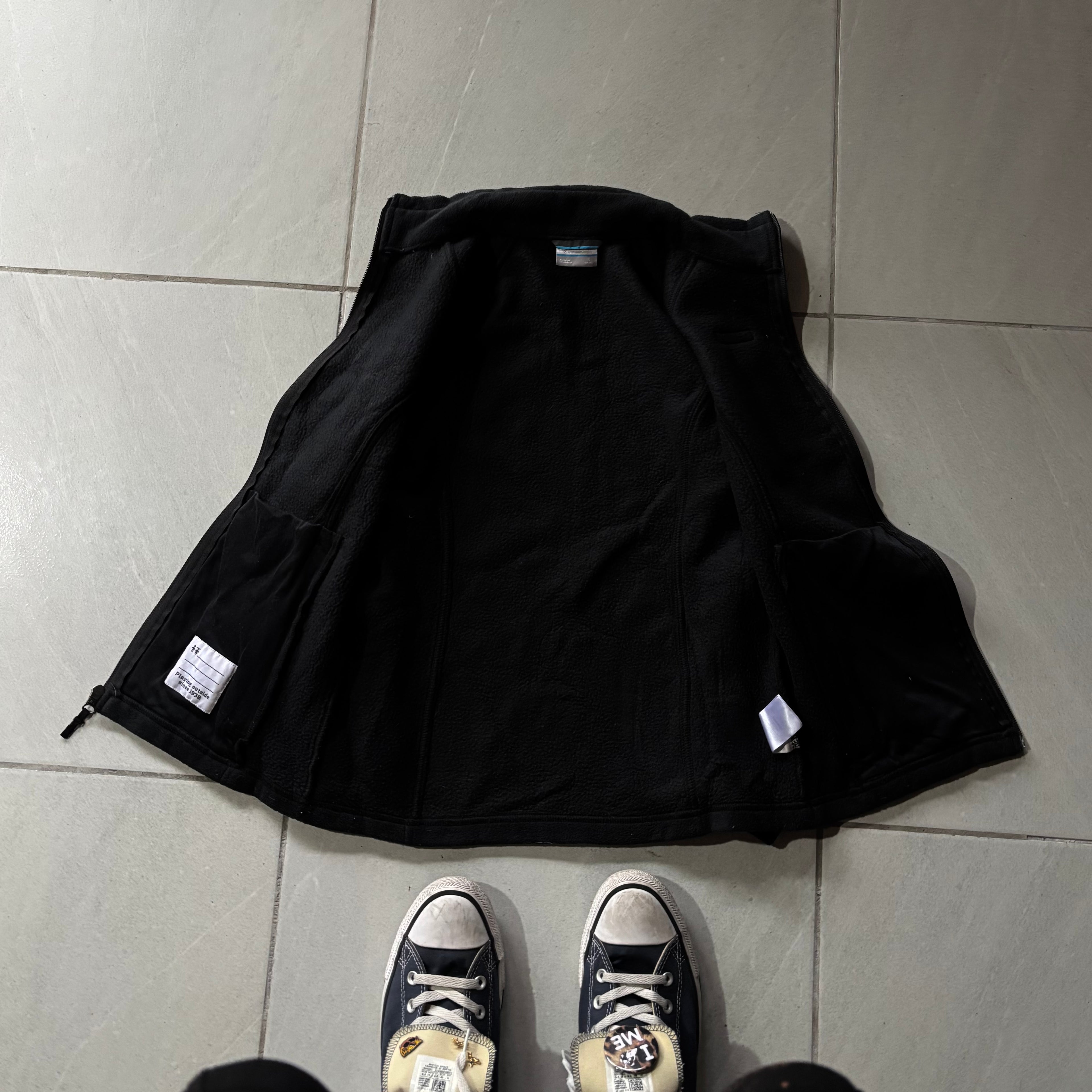 (S) COLUMBIA FLEECE JACKET BLACK